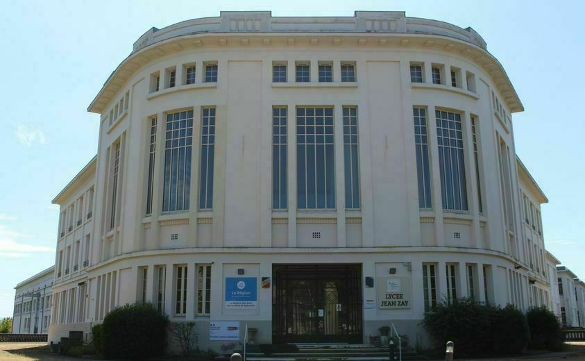 Visite commentée du Lycée Jean Zay à Thiers