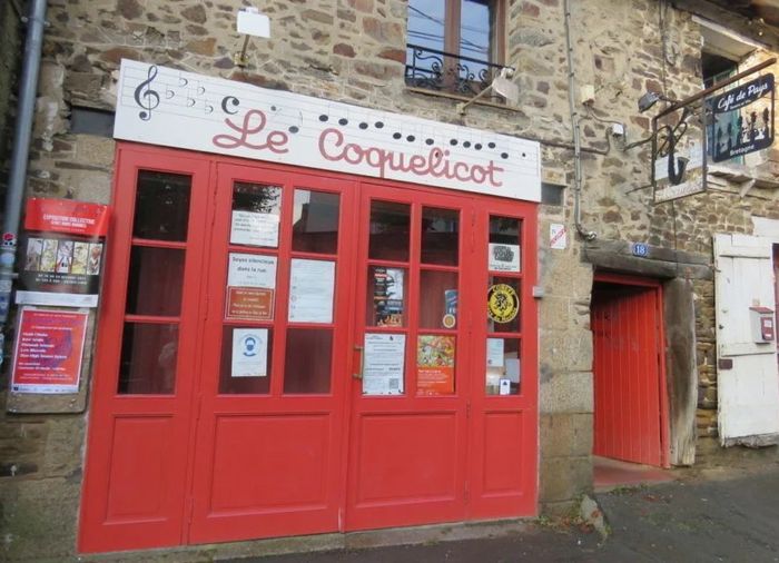 Visite guidée des coulisses du bar concert Le Coquelicot