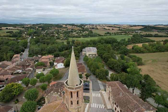Exposition sur les ans du foyer rural d'Aubiet