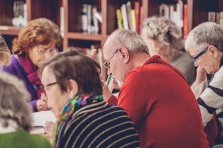 Seniors, se rencontrer | Polaroïd, espace de conversation de langues étrangères