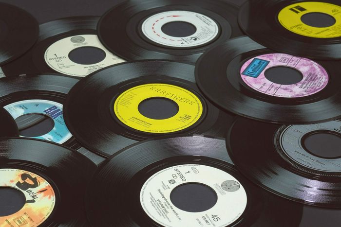 RAMÈNE TON VINYLE