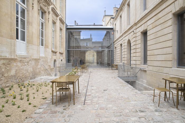 Lecture architecturale en famille