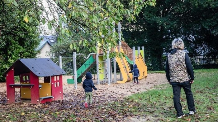 Pendant les vacances, des cours d'écoles ouvrent leurs grilles !