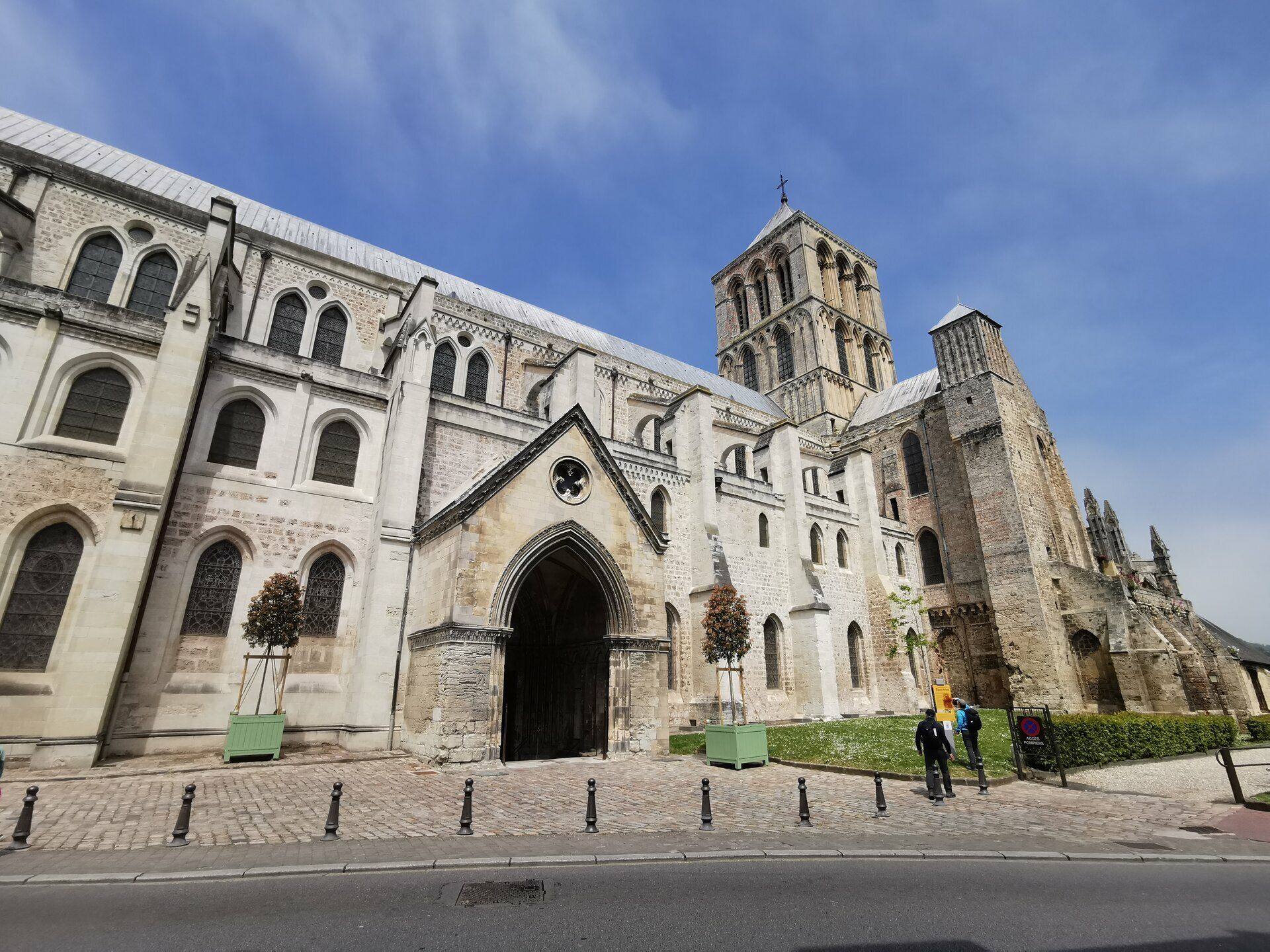 Abbatiale de la Sainte-Trinité
