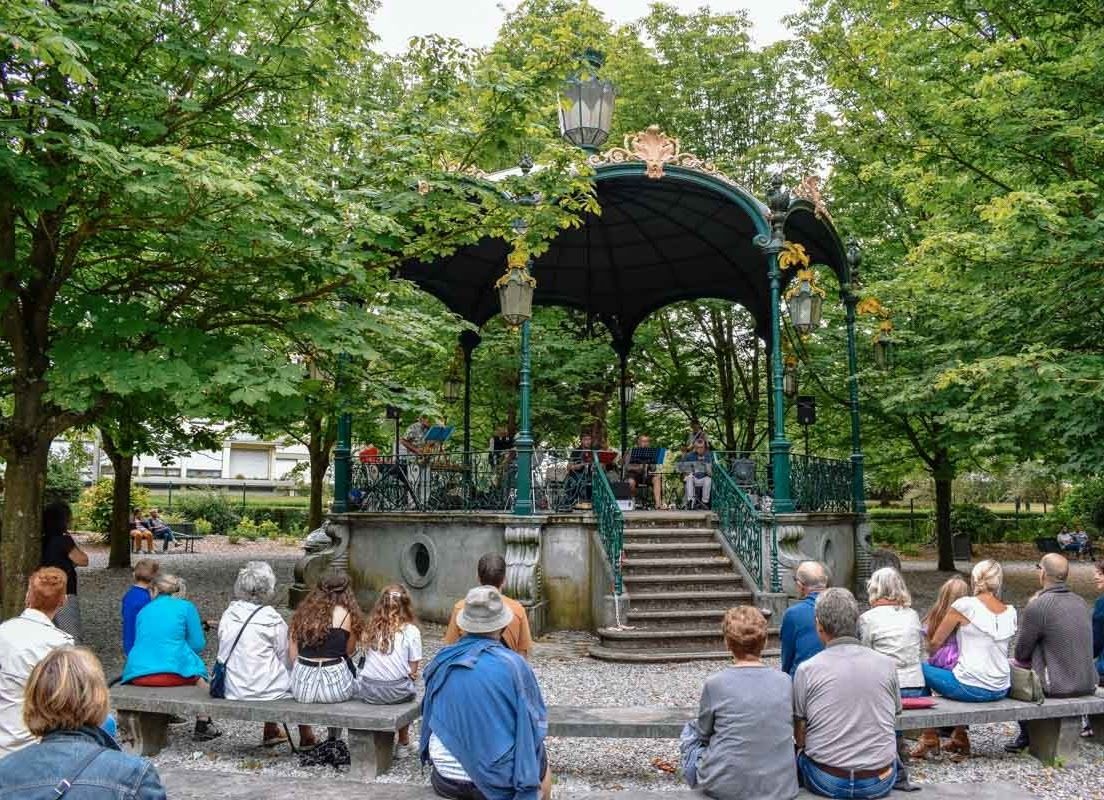 Kiosque du jardin public