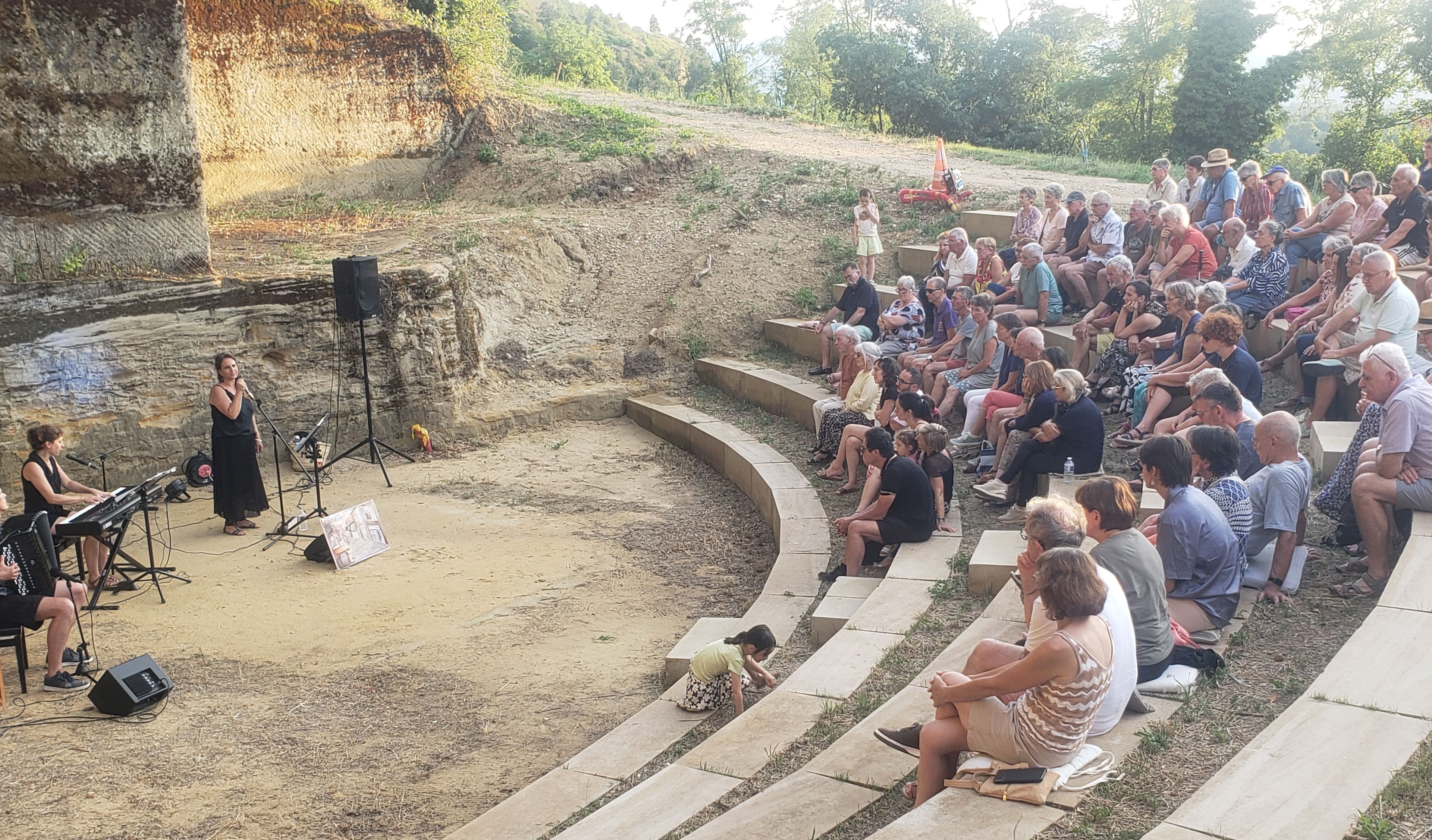 Théâtre de verdure, site troglodytique,