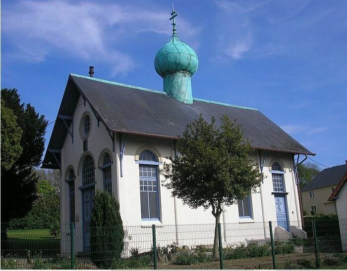 La visite guidée du lieu permettra de découvrir la seule église orthodoxe de l'Ouest de la France inscrite à l'inventaire complémentaire des monuments historiques, de découvrir l'histoire de cette ég…