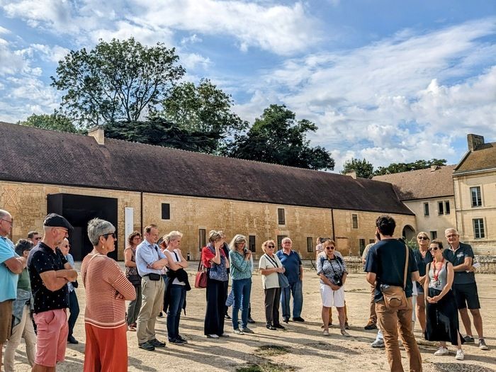 La troisième abbaye de Caen, site historique de la bataille de Normandie aujourd’hui restaurée, abrite l’Institut Mémoires de l’édition contemporaine (Imec). Découvrez 900 ans d'une histoire riche et…