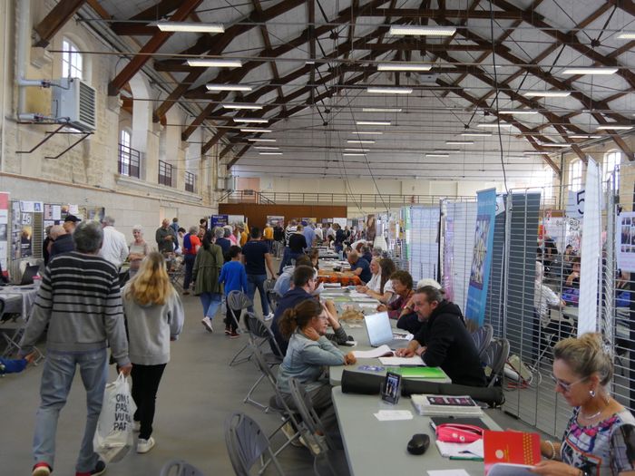 Le Forum des Associations est le traditionnel rendez-vous de la rentrée qui réunit les associations senlisiennes.