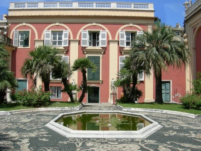 Visit to the mosaic of the Hanging Garden of the Royal Palace: the extraordinary eighteenth-century pavement in pebbles comes from the demolished mosastero of the nuns Turchine of the Holy Incarnation