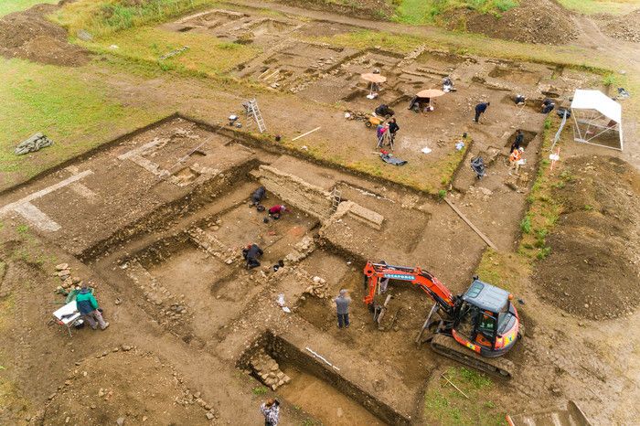 Dans le cadre des journées européennes de l’archéologie 2022, cette conférence reviendra sur le bilan de cinq années de fouilles et de recherches archéologiques à Saint-Bertrand-de-Comminges.