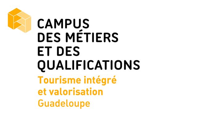 Au sein du salon du voyage : "Des expériences durables", le Campus des Métiers TIVAG et le lycée hôtelier proposent un point d'information sur les métiers de l'industrie du tourisme.