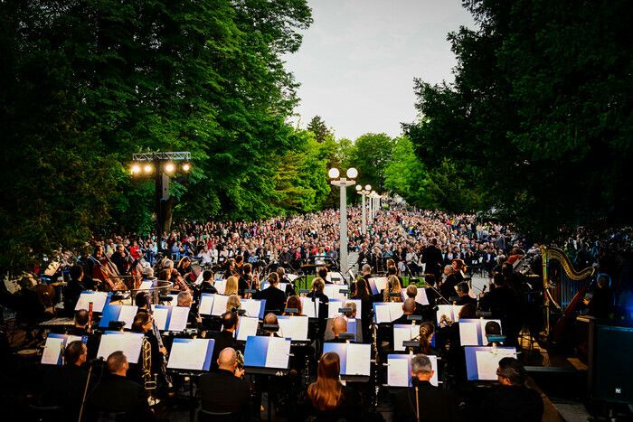 Opernnacht im Park ist ein traditionelles Konzert des Symphonieorchesters des Slowenischen Nationaltheaters Maribor, bei dem renommierte Solisten des Mariborer Opernhauses und des Opernchores unter d…