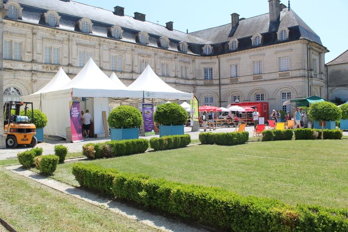 Die Museen des Departements Albert & Félice Demard in Champlitte begrüßen Sie zu dieser neuen Ausgabe der Rendez-vous aux jardins 2024, die im Museum of Arts & Techniques, rue des L...