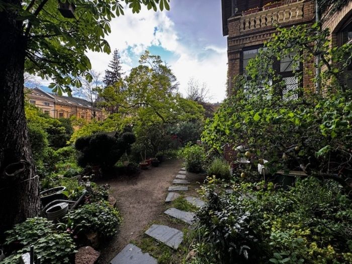 Mit fünf Sinnen den Garten erleben