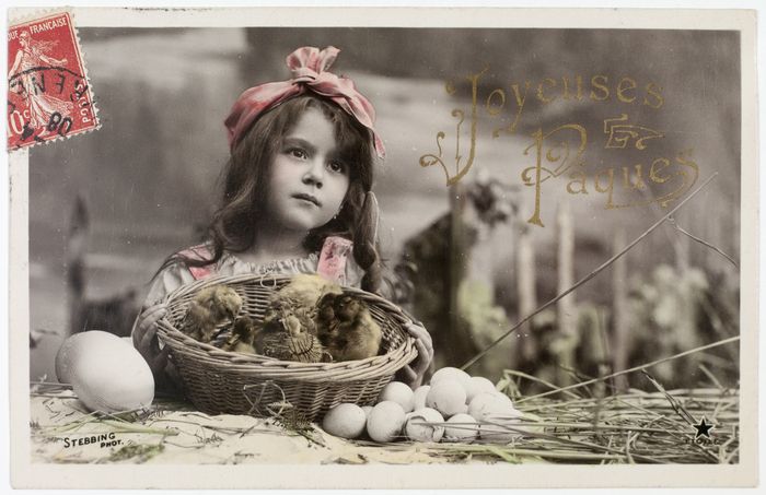 On prolonge le plaisir des gourmandes et des gourmands avec cette chasse au trésor inédite dans les couloirs des Archives.