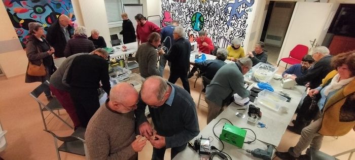 Atelier de réparation participatif et gratuit