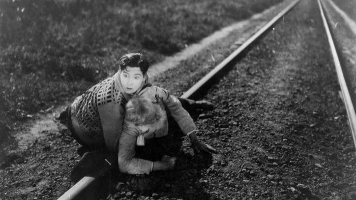 Le concertiste virtuose Grégoire Bamberger accompagnera au piano le rarissime El Tren Fantasma, bijou du cinéma muet mexicain réalisé par Gabriel Garcia Moreno en 1927.