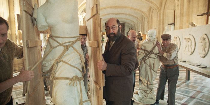 Découvrez en avant-première LES HÉROS DU LOUVRE au cinéma de Senlis, une séance exceptionnelle en présence du réalisateur Elie Chouraqui.