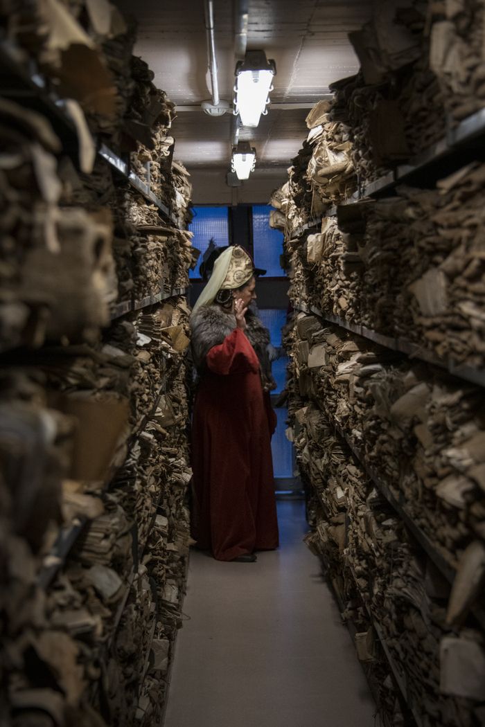 Une visite sur la mode et le costume à travers les siècles, en partenariat avec l’association « Historia Tempori », et dans le cadre de la Semaine Internationale des Archives.