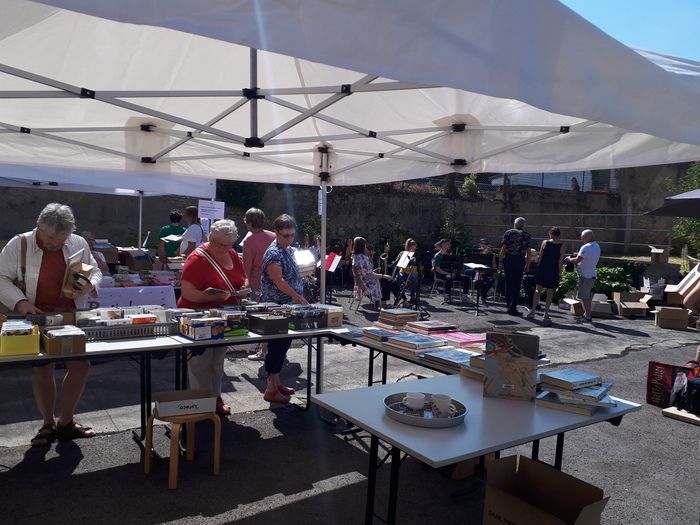 Eröffnung des Gartens der Stadtbibliothek von 9 bis 17 Uhr: