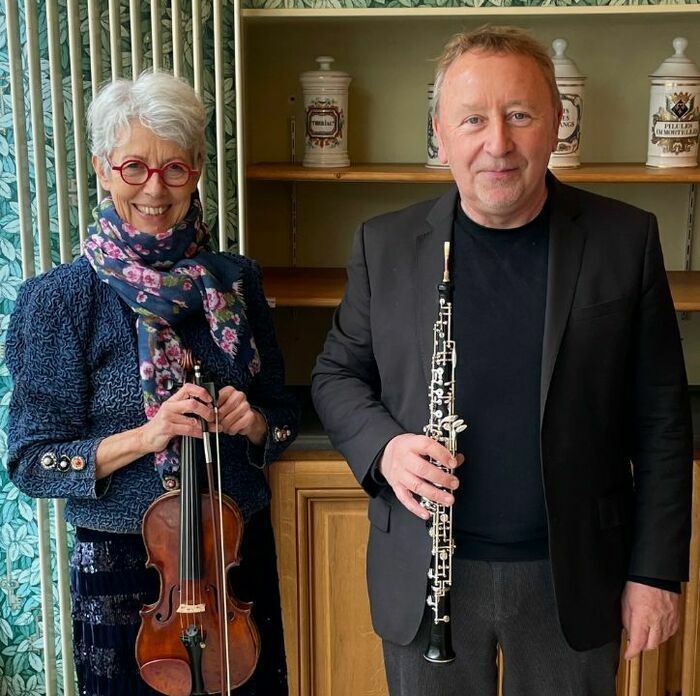 Retrouvez Alain Hervé et Anne Faucher qui se retrouve pour un duo hautbois et violon au profit de l'Association des Amis de la Chapelle de Torp.