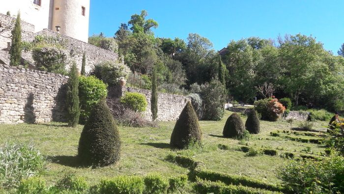 Entdecken Sie diese bezaubernden Gärten der Renaissance des Languedoc.