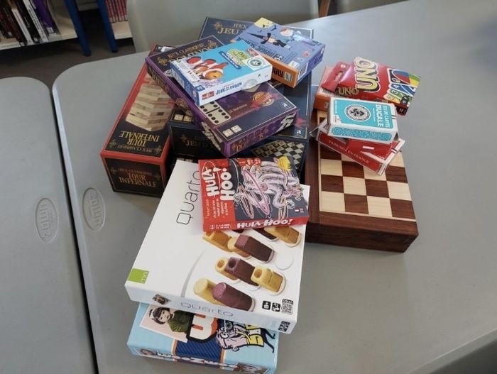 Jeux de société et chocolats chauds