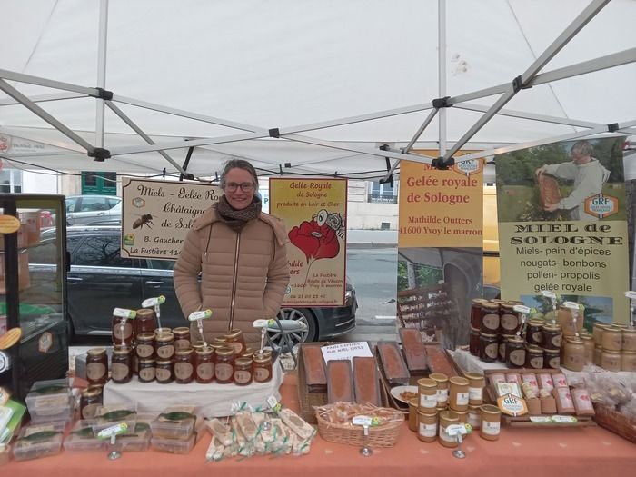 Marché paysan et restauration à l'occasion du festival Les Rendez-vous de l'Histoire à Blois