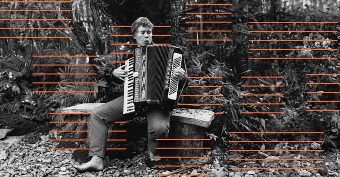 Dans le cadre de riverrun, festival d'expériences musicales, le GMEA propose la projection du film documentaire Deep listening : The story of Pauline Oliveros réalisé par Daniel Weintraub