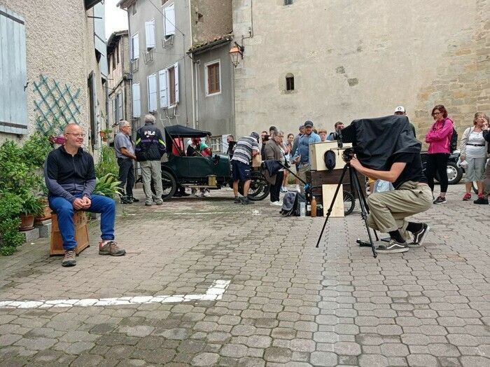 La photo nomade s’installe au musée Toulouse-Lautrec à l’occasion des Journées européennes du patrimoine et réalise votre portrait à la chambre photographique, comme au XIXème siècle.