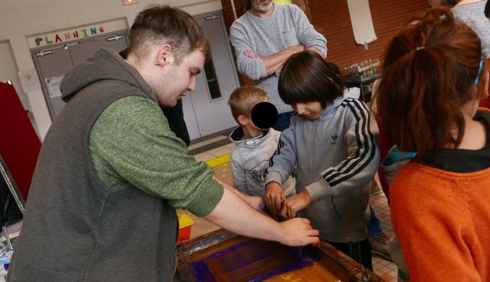 Un atelier parents-enfants au Mini-Lab