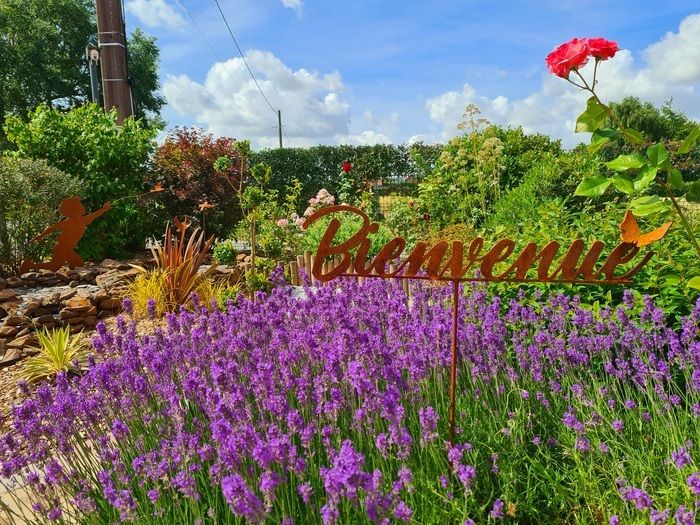 Führungen durch den Garten in Zusammenarbeit mit dem Verein Jardins Passions, auf Reservierung per Telefon oder Nachricht.