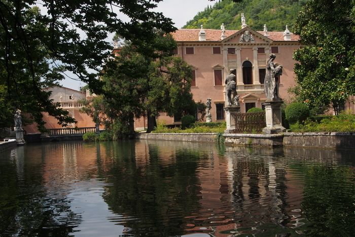 Visit to the historic garden of Villa da Schio