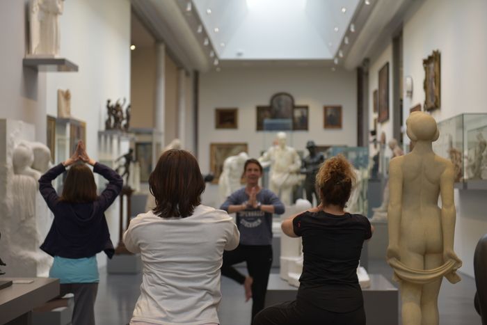 Un vendredi par mois, La Piscine et le service des sports de la Ville de Roubaix proposent de reproduire avec le corps une sélection d’oeuvres d’art !