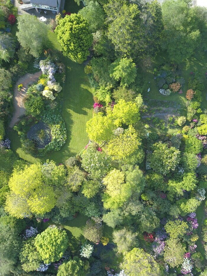 Wir treffen uns im Garten am Ende der Heide.