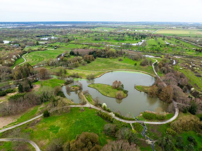 Découvrez le Parc des Jalles avec 100 animations programmées de juillet à décembre 2024.