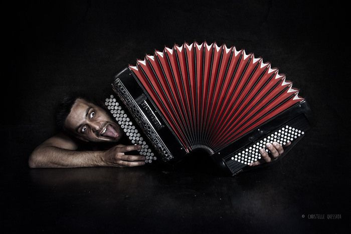 Le parcours musical d'un curieux accordéoniste