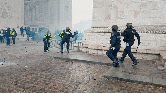 Rencontre avec Johann Naessens coordinateur du collectif Non-violence XXI