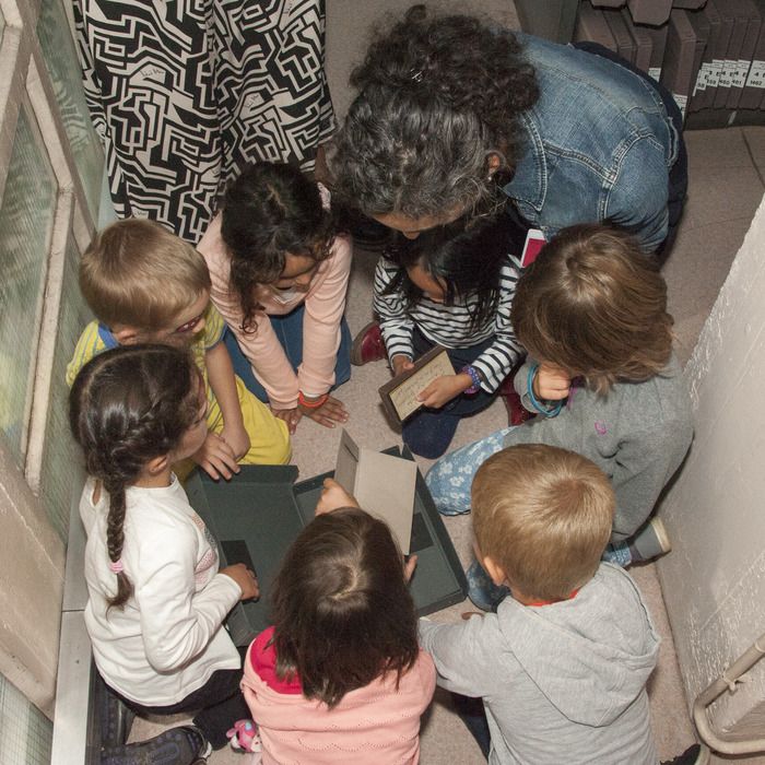 Pendant les vacances d’hiver, les Archives proposent à vos enfants de découvrir l’histoire et leur patrimoine en s’amusant. Au programme : une chasse au trésor pour de courageux détectives…