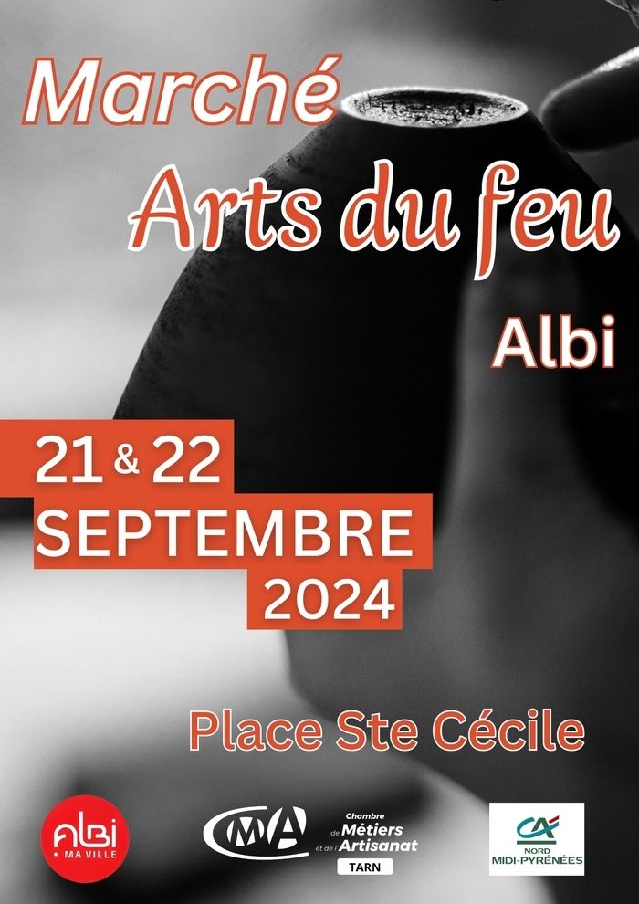 Au pied de la Cathédrale Ste Cécile, des professionnels du métier de potier et céramistes participent au marché des Arts du feu avec leur production unique, de styles et de matières variés.