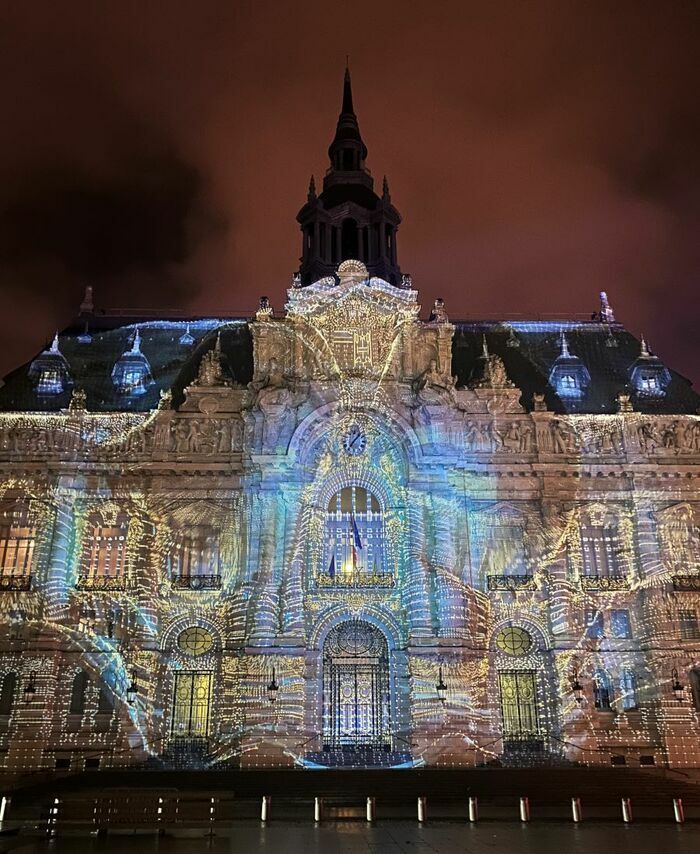 Roubaix met la nuit en lumière !