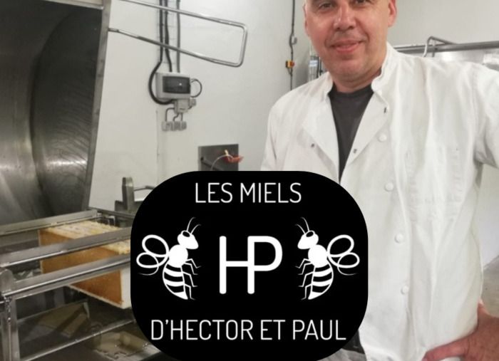 Rencontrez Cyrille Place, producteur de 18 miels locaux dans la Marne et Gérard Granjeon, auteur de deux ouvrages sur l'apiculture et l'apithérapie.