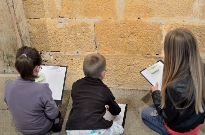 Le Service Patrimoine de la Ville de Langres et l’Office de Tourisme du Pays de Langres proposent pour l’été un programme d’animations destinées aux enfants de 6 à 12 ans.