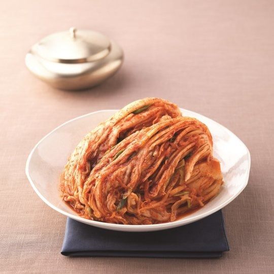 Cette conférence-démonstration, organisée conjointement par le Centre Culturel Coréen et la célèbre école Le Cordon Bleu, vise à mieux faire connaître la cuisine de la ville de Jeonju.