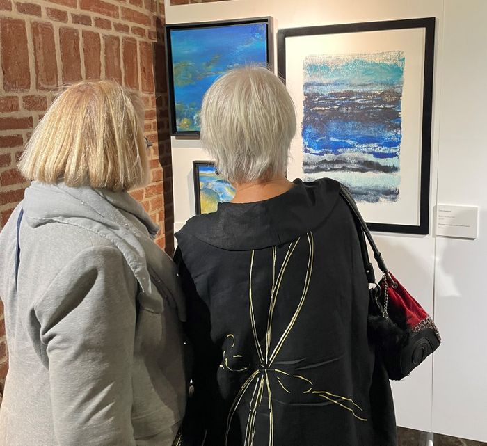 Lundi 19 octobre de 15h30 à 16h30, suivez le guide dans la visite de l'exposition Formes d'eau et découvrez la richesse des œuvres et des techniques utilisées par les les artistes.