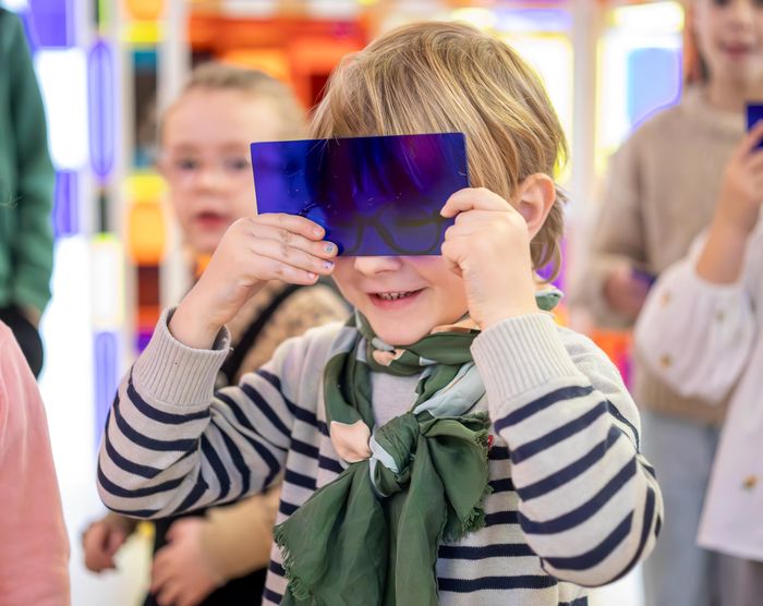 Pendant les vacances scolaires, le musée invite vos enfants à vivre une semaine d’ateliers ludiques et créatifs.