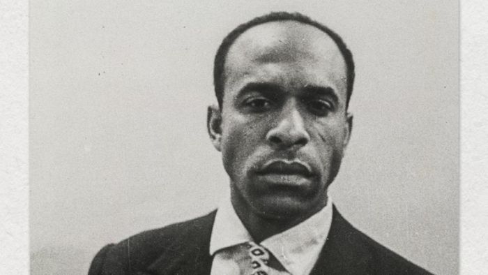 Projection - Frantz Fanon, mémoire d’asile (2002)