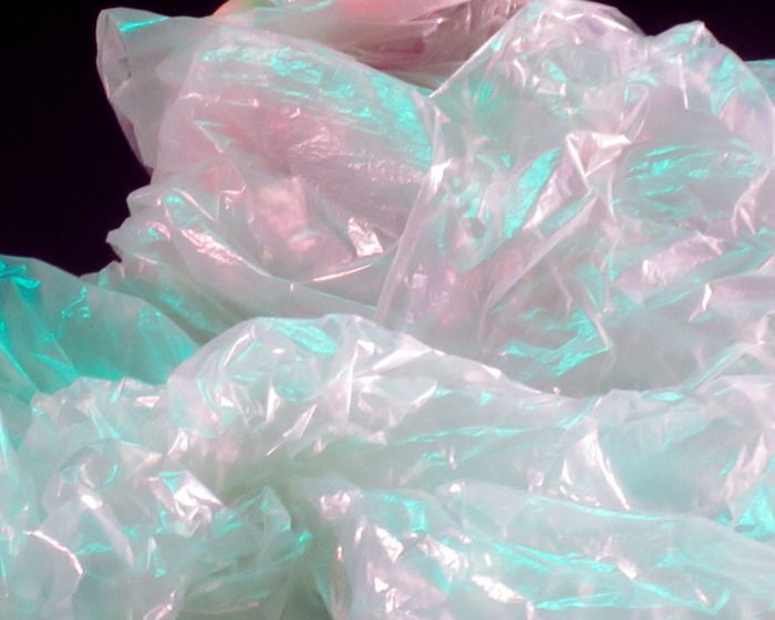 Vous sortirez métamorphosé.es de cette soirée théâtrale et musicale où seront interprétés la partition Les Métamorphoses de Richard Strauss et le texte poétique Les nouveaux anciens de Kae Tempest.