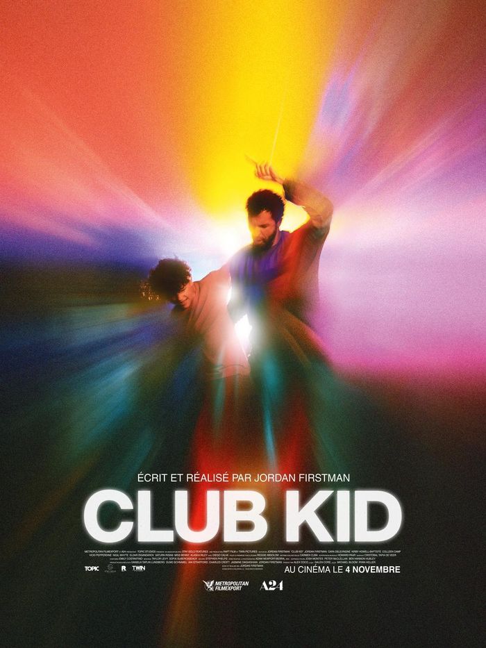 Club kid - Peter (Jordan Firstman), organisateur de soirées branchées à New York, mène une existence aussi effrénée qu’insouciante, rythmée par les nuits festives et les excès. Sa vie bascule lorsq...
